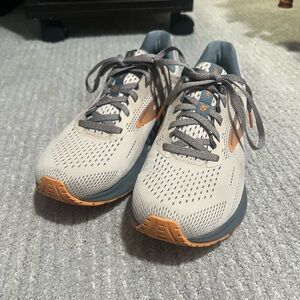 Brooks Anthem 5 Neutral Running Shoe 1203651B826 Women’s Size 8B